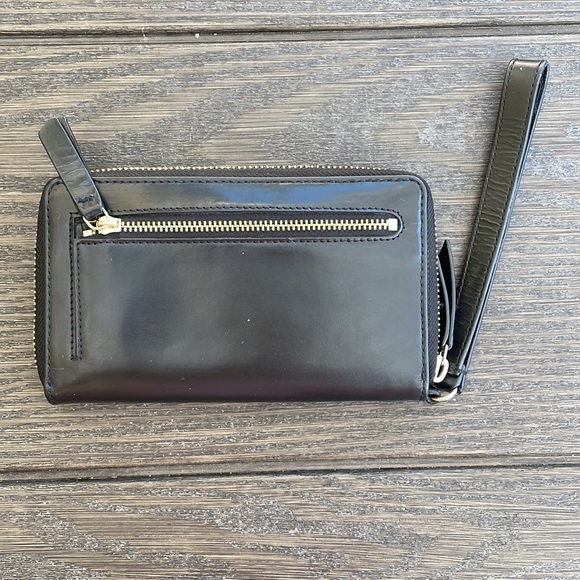 Cole Haan wallet - Picture 3 of 10